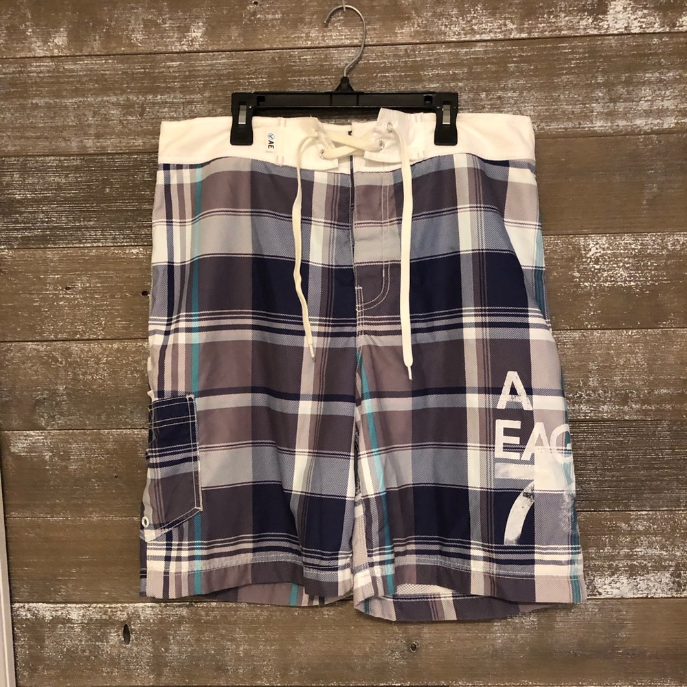 American Eagle Outfitter Swim Trunks-size 32